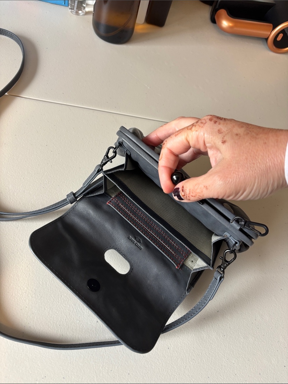 Aunts & Uncles Mrs Whoopie Pie Grey Leather Crossbody Wallet Clutch 3in1 German - Picture 8 of 12